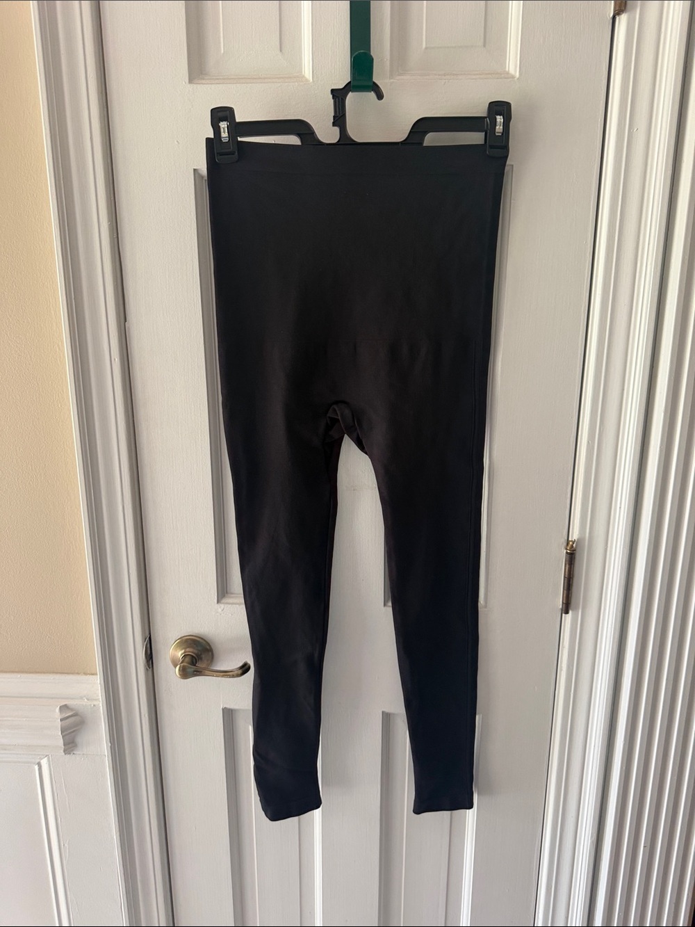 Shaping Black High-Waist Leggings - Picture 5 of 6